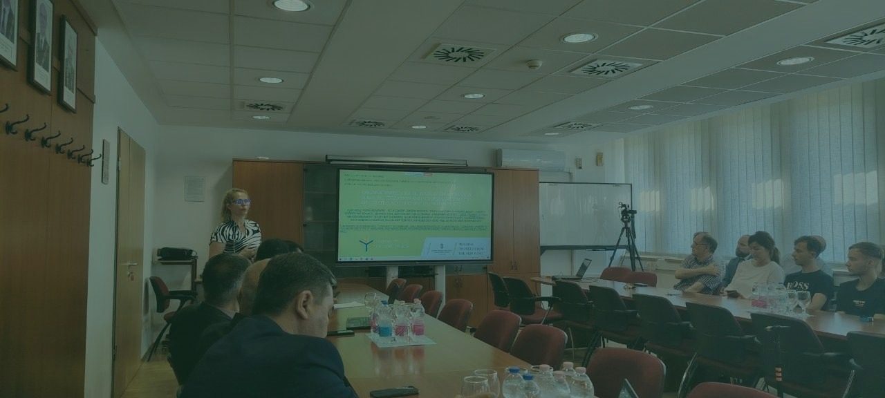 Konferensiya va trening